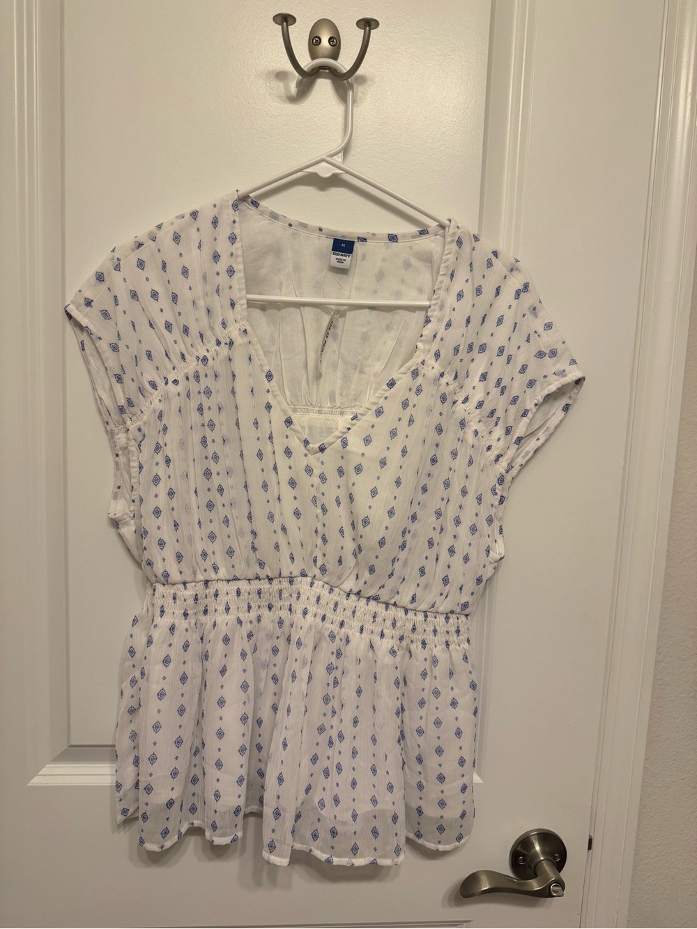 Old Navy White Peplum Tunic with Blue Print